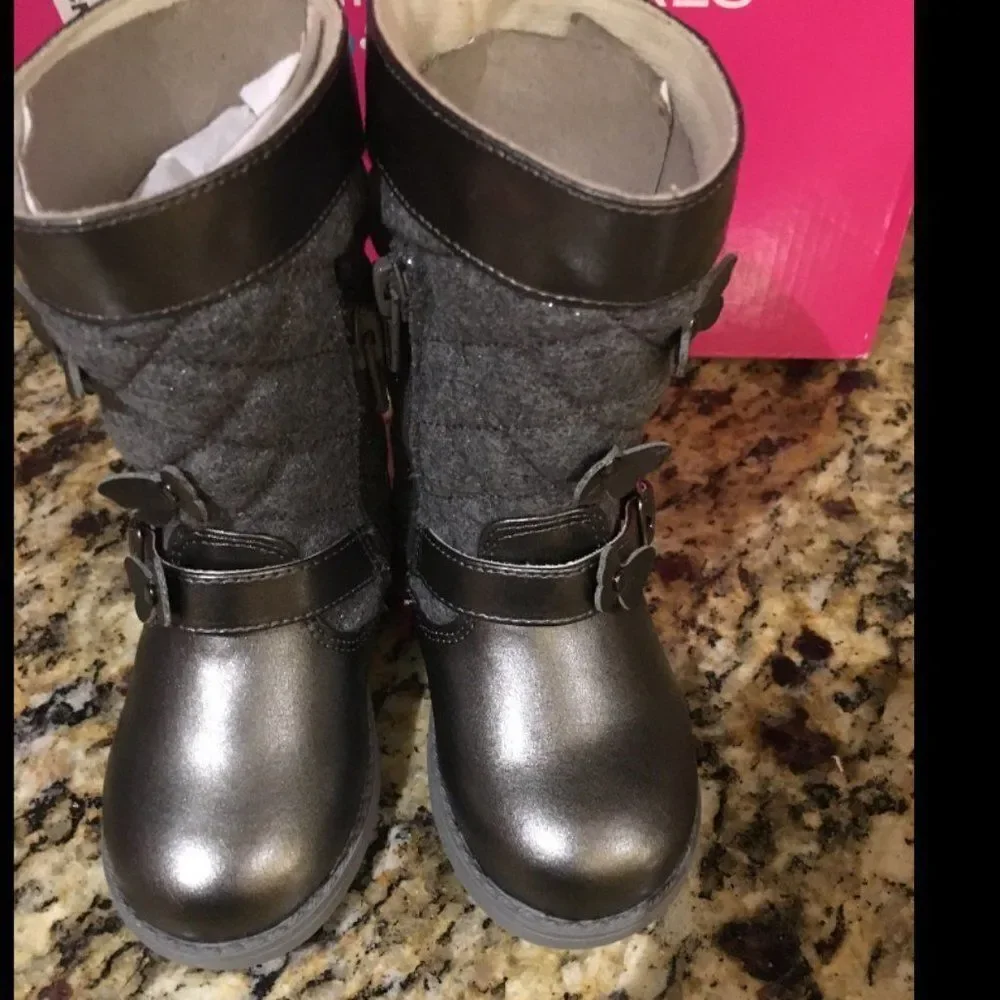 NEW Rampage Girl's Gray Girls Boots 5
